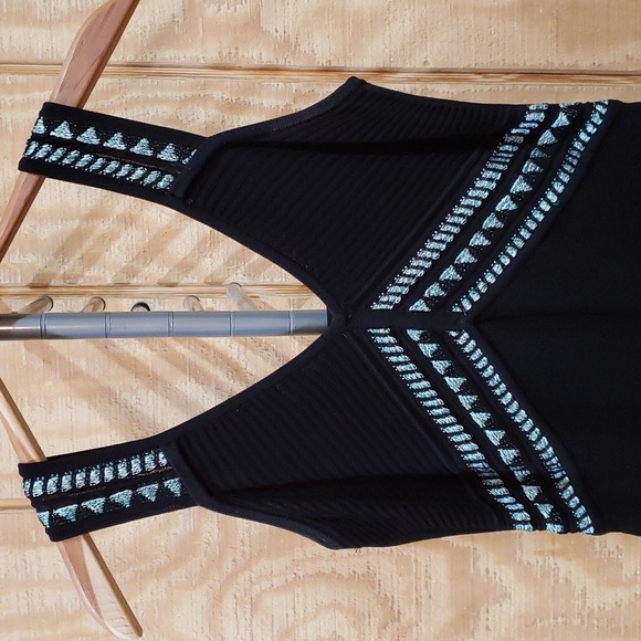 Shoshanna Black Embroidered Knit Illusion V-neck Dress Size S - Picture 3 of 8